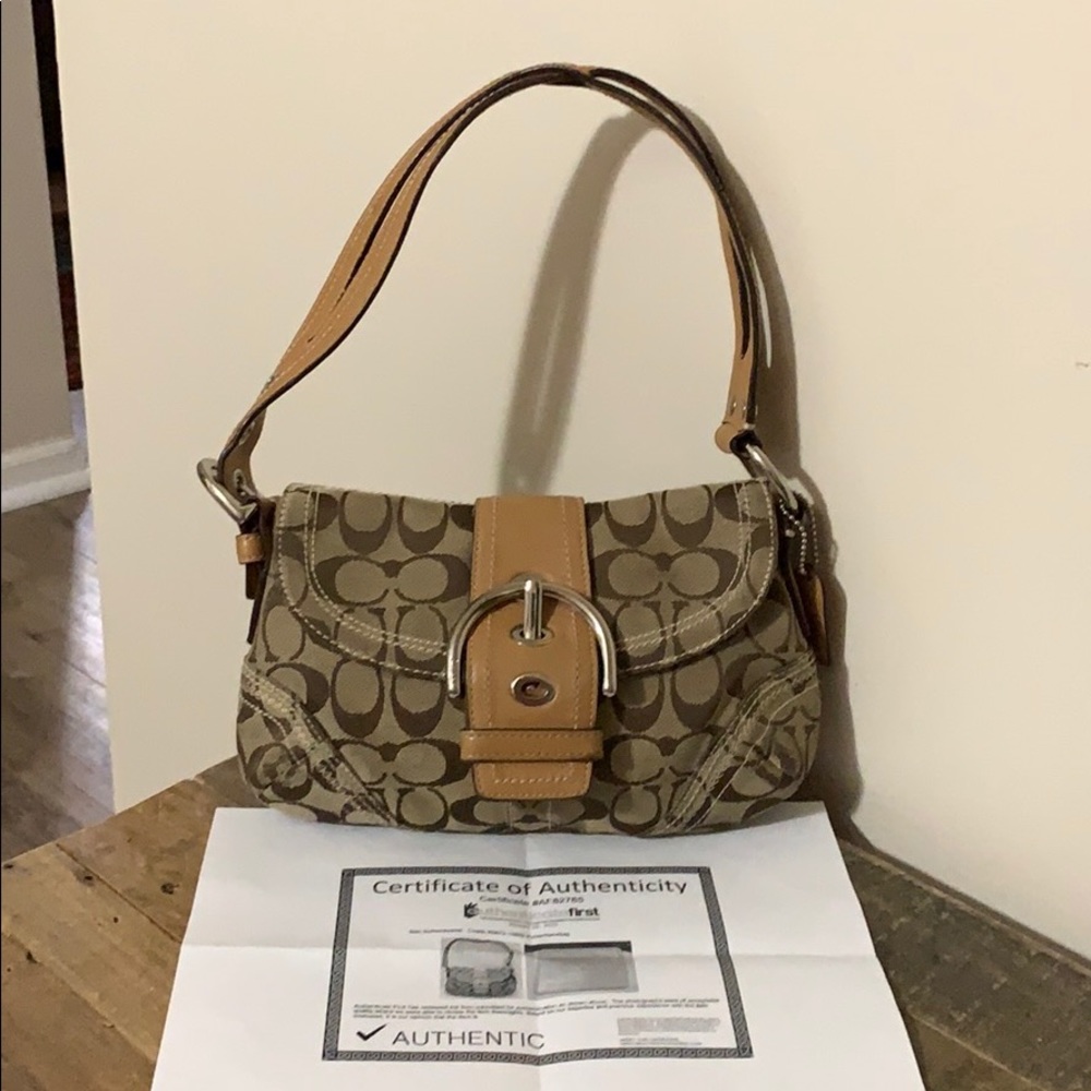 Coach signature jacquard shoulder/hand bag.